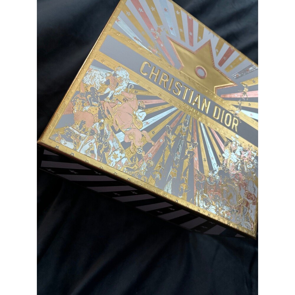 Christian Dior Christmas box - Picture 2 of 5